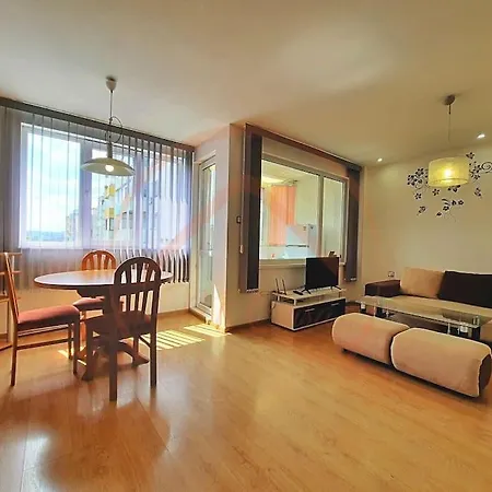 Apartman Familly And Friends In Center